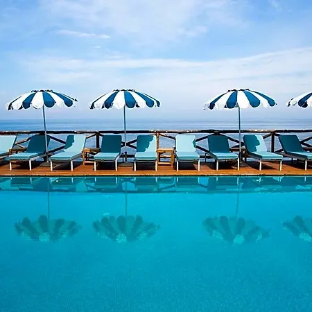 Hotell Mezzatorre & Thermal